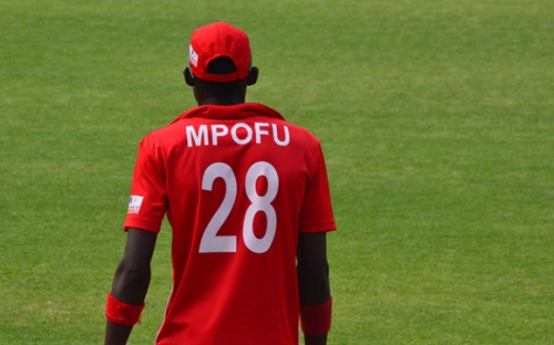 Chis Mpofu had a tough outing on the field and the fans were not helpful.