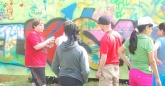 Children have fun at the graffitti workshop