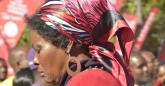 Lady with a doek