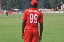 If Mpofu had Zhuwao's bulk he would have been a scary presence bowling at you.